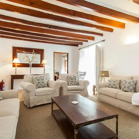 Casa Escola Villa Deia