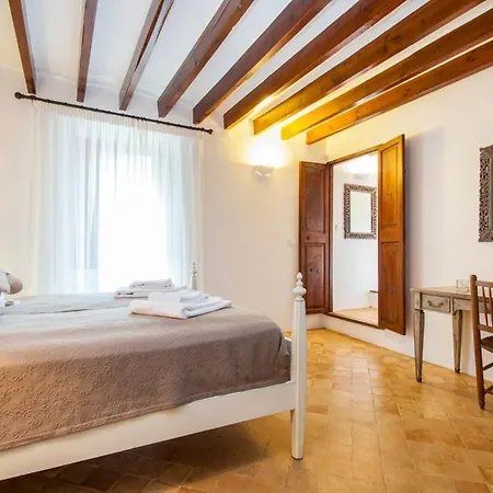 Casa Escola Deià (Deyá)